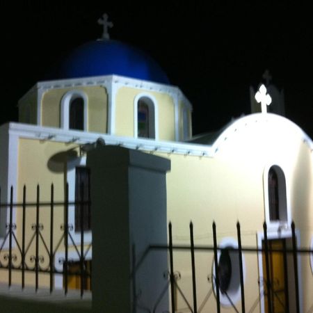 Nectarios Villa - Studios & Suites Adults Only Φηρά Εξωτερικό φωτογραφία