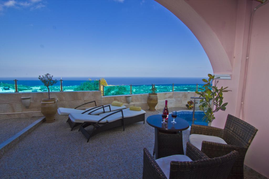 Nectarios Villa - Studios & Suites Adults Only Φηρά Εξωτερικό φωτογραφία