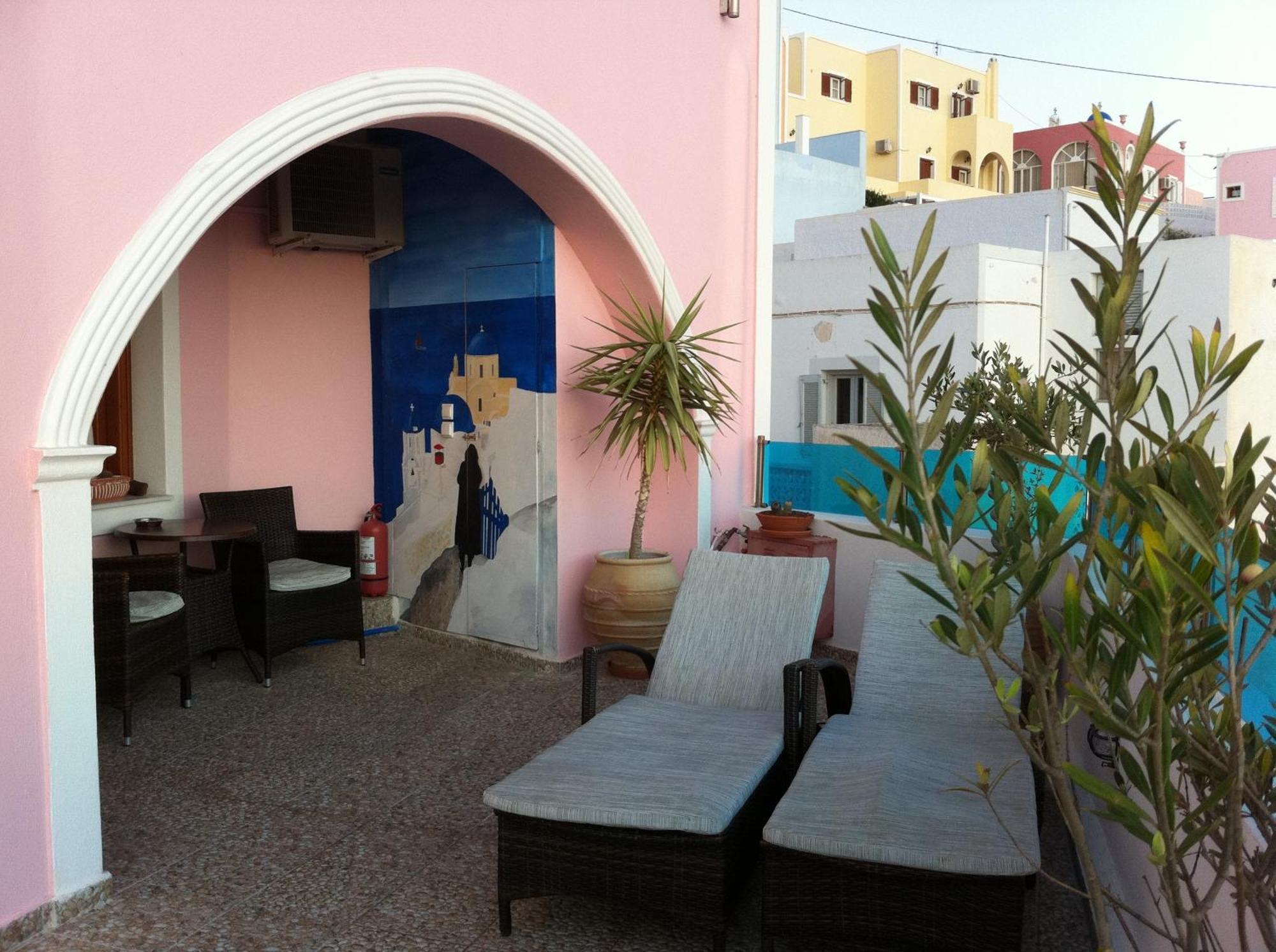 Nectarios Villa - Studios & Suites Adults Only Φηρά Εξωτερικό φωτογραφία
